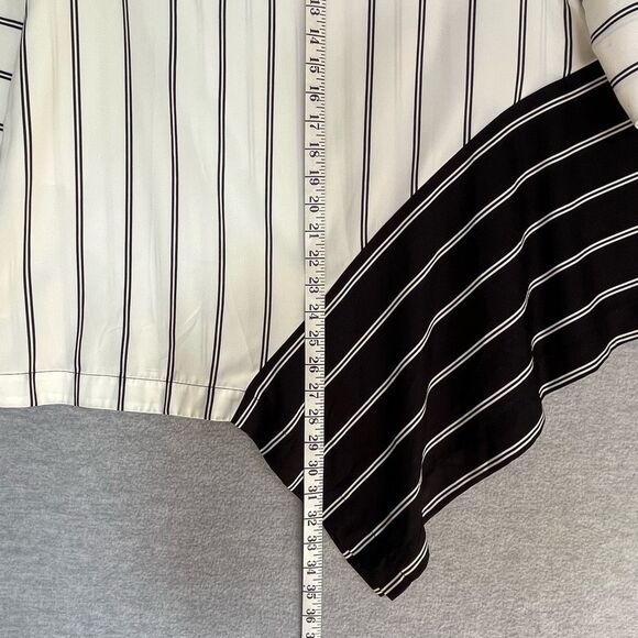 IC by Connie K Asymmetric Lagenlook Top Small Black White Stripe Artsy Tunic NWT - Picture 9 of 11